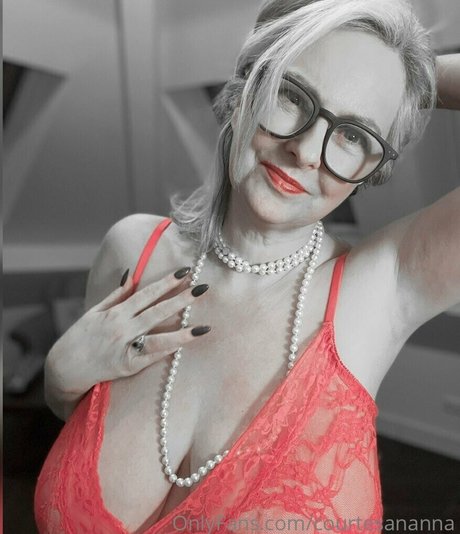 chubby kitty onlyfans erotic picture