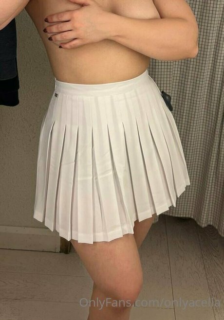 onlyacelia star high quality img