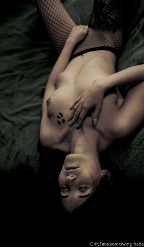 Swing babe star hot img