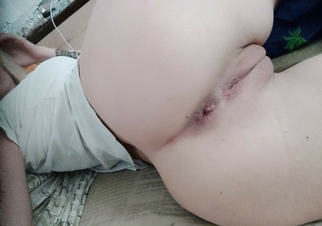 flat chested onlyfans xxx pics