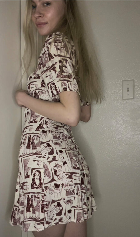 ebony smoking onlyfans hot sexy pics