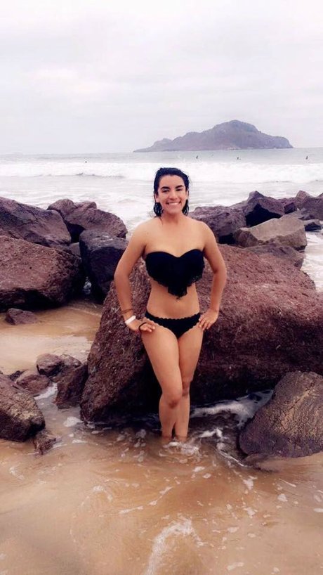 Tania Ivette_ model sexy img