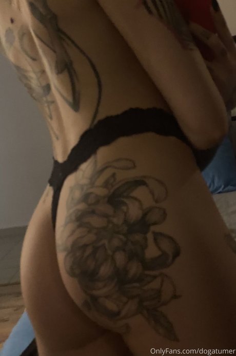 dogatumer naked actress photo