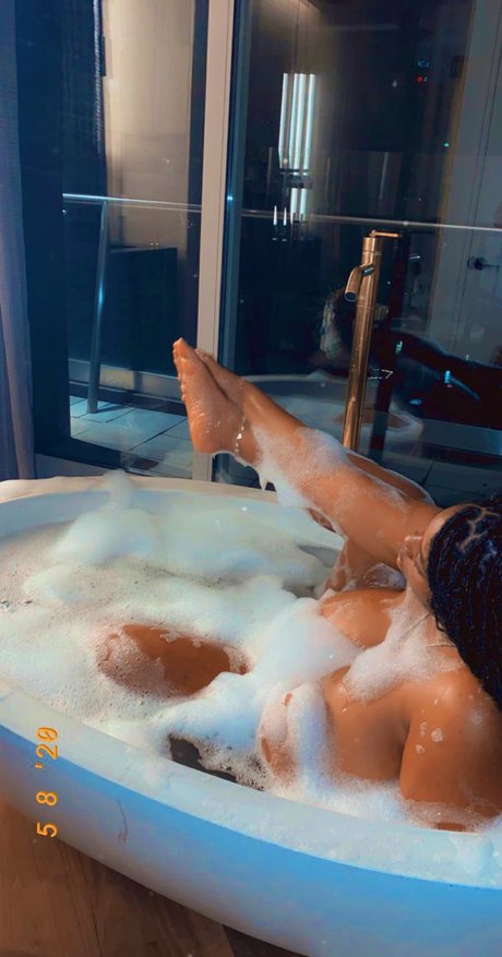 Beatrixx_ star porn img