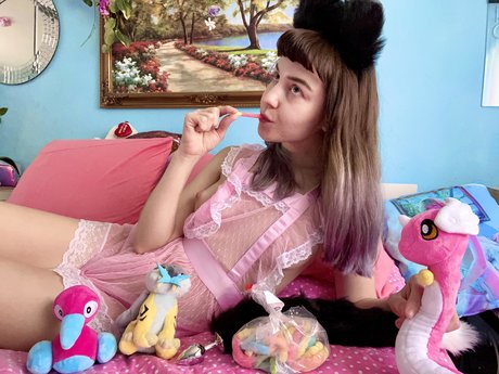 blonde babe onlyfans hot nude pics