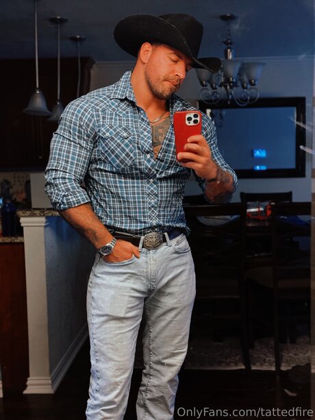 Tattedfire model exclusive archive