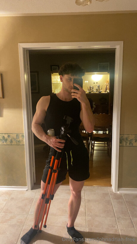 Johnadrian Free model photo