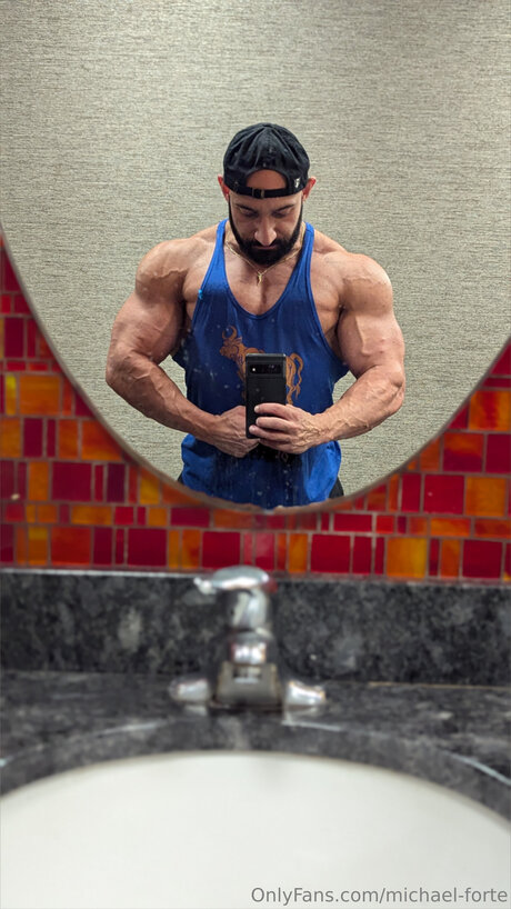 Michael Forte pornstar adult pic
