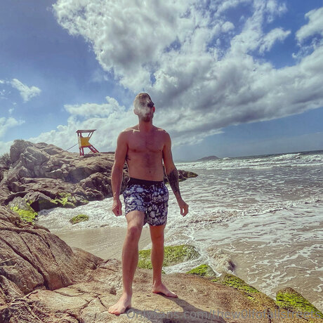 Thew0lfofallstreets model nude gallery