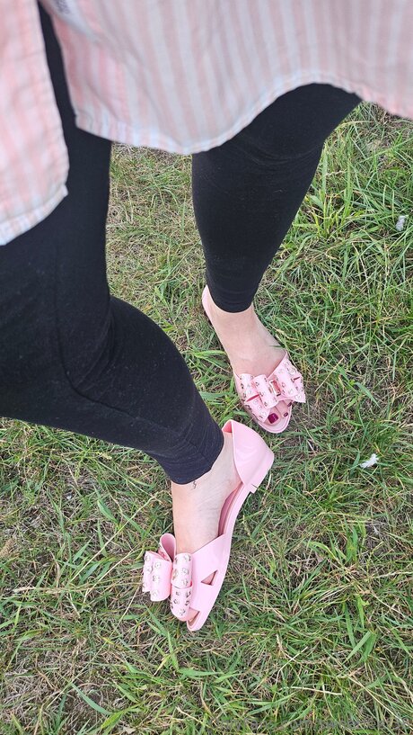 Sweetfeet38 nice model picture