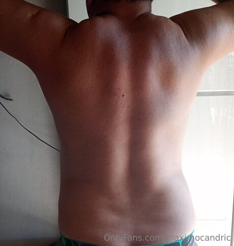 Maximocandric star hd image