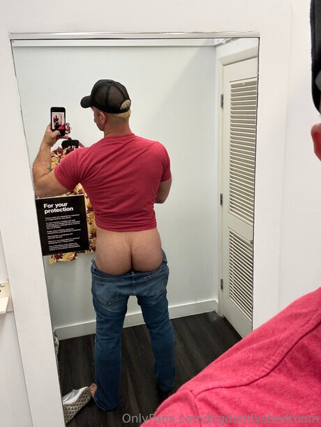 Coachdad model exclusive picture