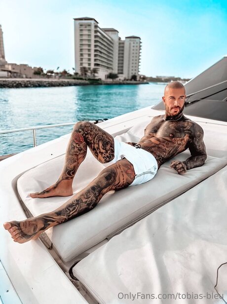 Tobias Bleu sex star pic