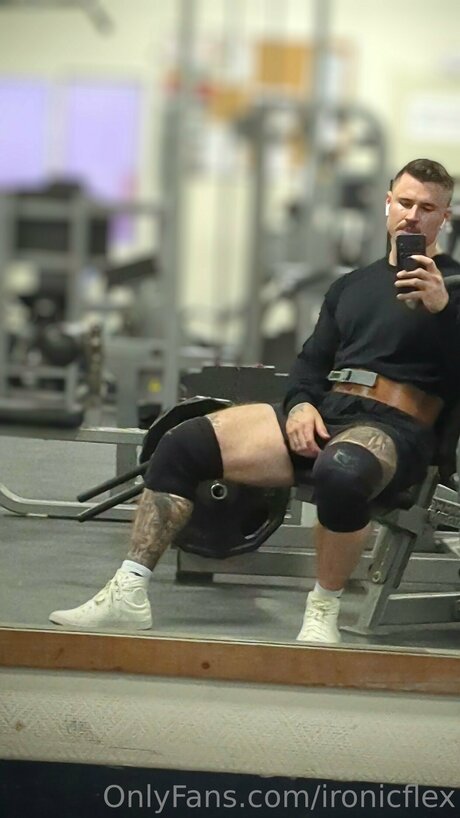 Ironicflex Profile Photo