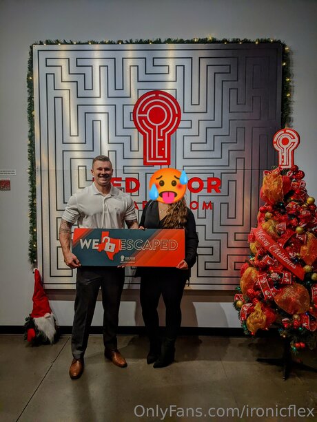 Ironicflex star nude pics