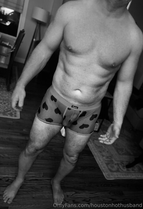 Houstonhothusband adult star image