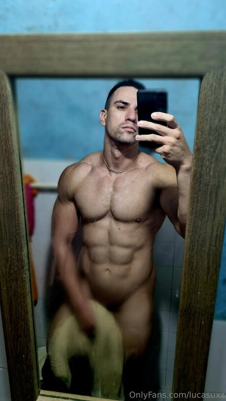 Lucasuxz pornstar hd pic