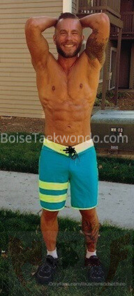 Musclemindsetfree erotic actress image