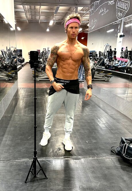 Mainzz model nudes img