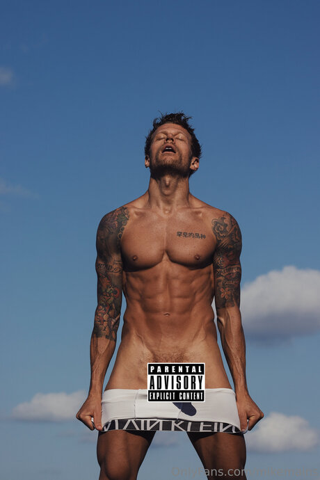 Mainzz high quality actress gallery