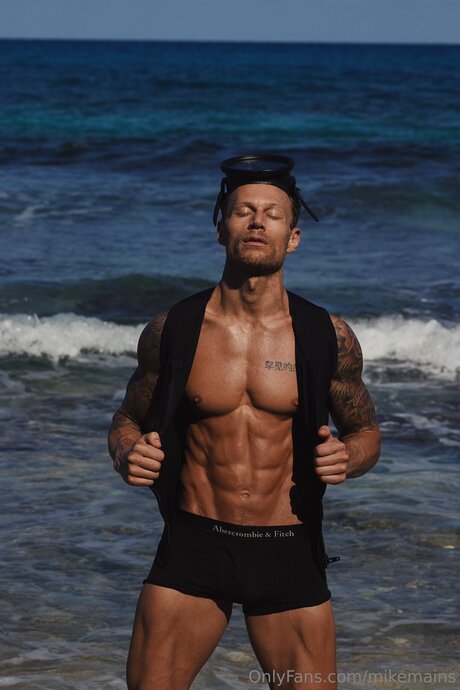 Mainzz nice actress images