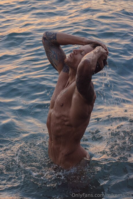 Mainzz pretty actress archive