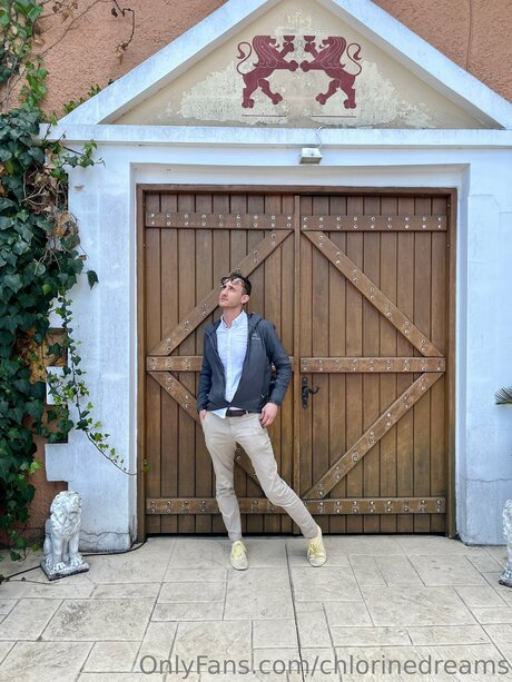 Chlorinedreams porn model gallery