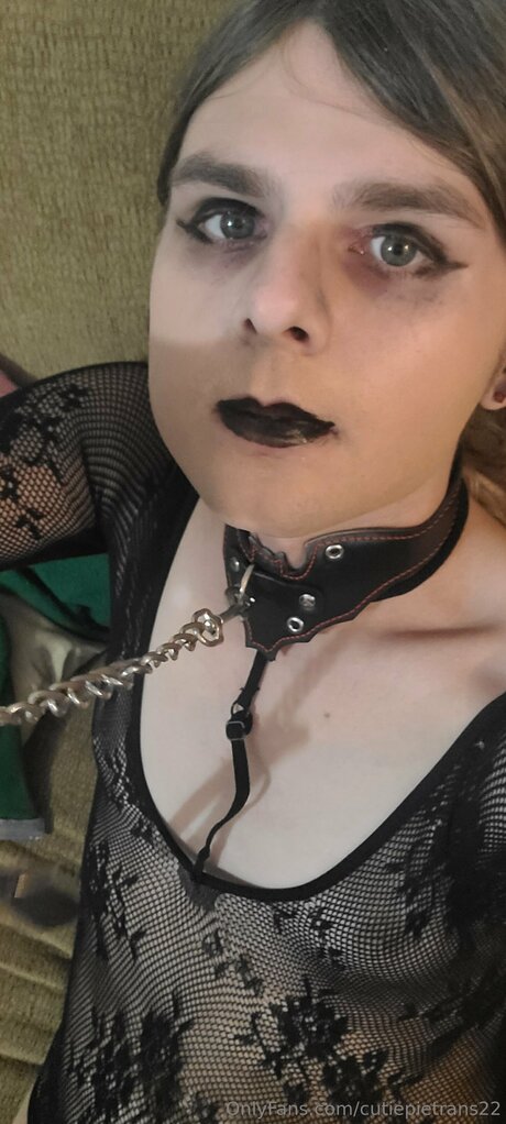 Cutiepietrans22 model sexy pic