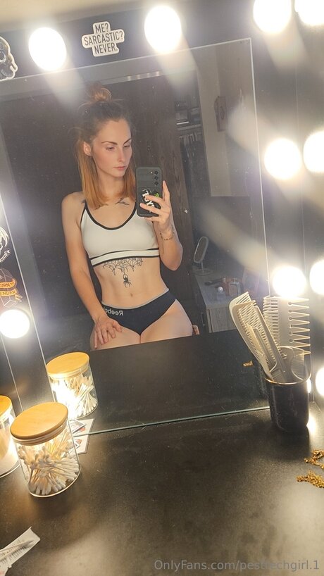 Pesttechgirl 1 nudes star pics