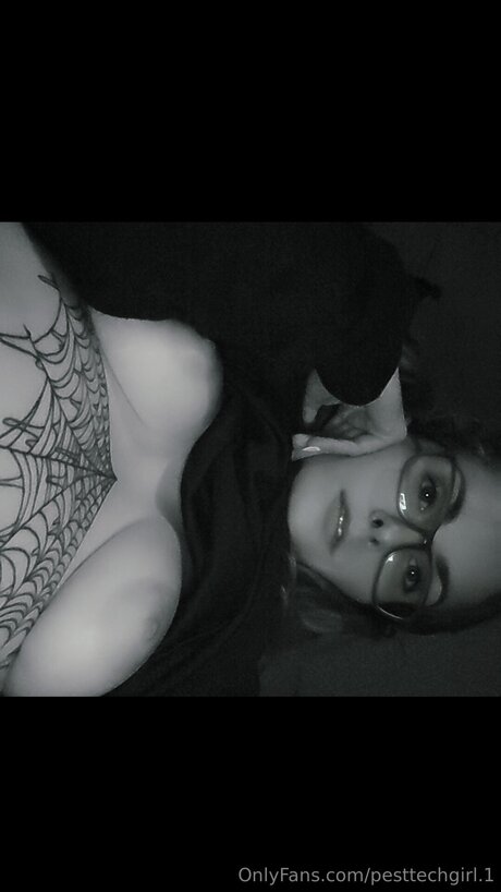 Pesttechgirl 1 star sex pics