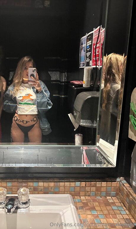 Cutesmartnudegirl model erotic img