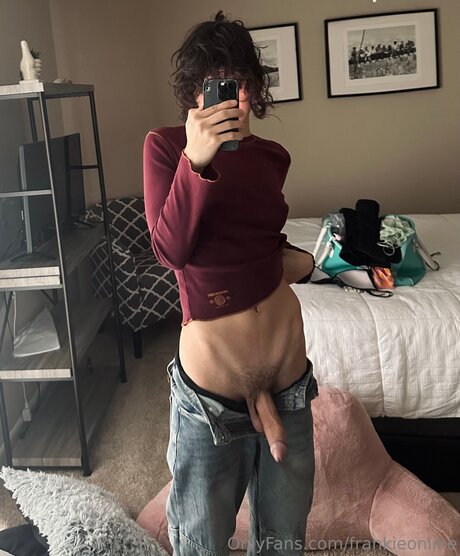 Frankieonline pornstar beautiful pic