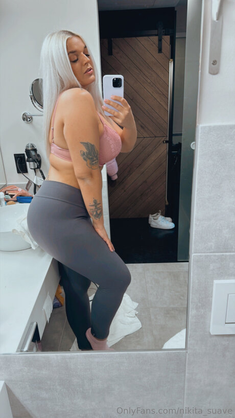 Nikita Suave pornstar nudes image