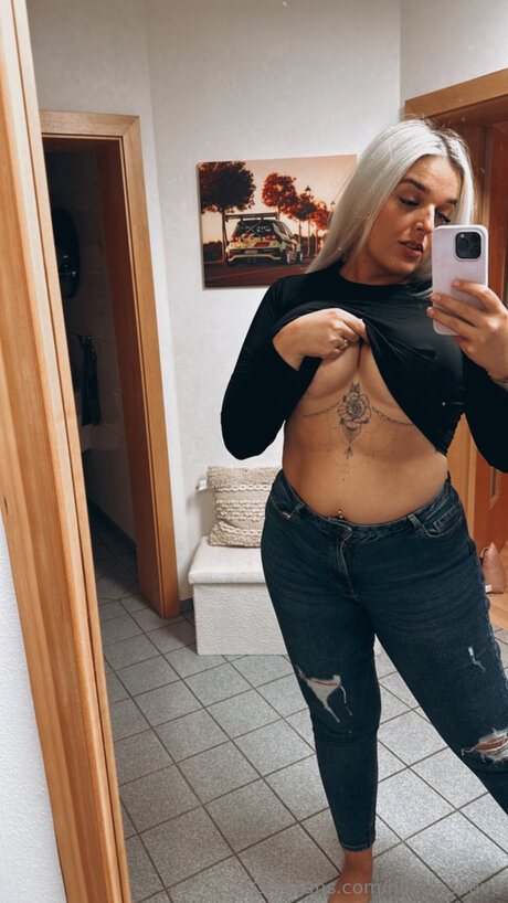 Nikita Suave high quality star img