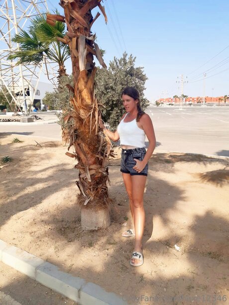 Hexe12346 nude actress photo