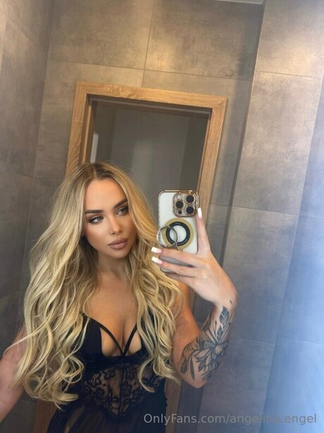 fansly onlyfans sexy xxx pics