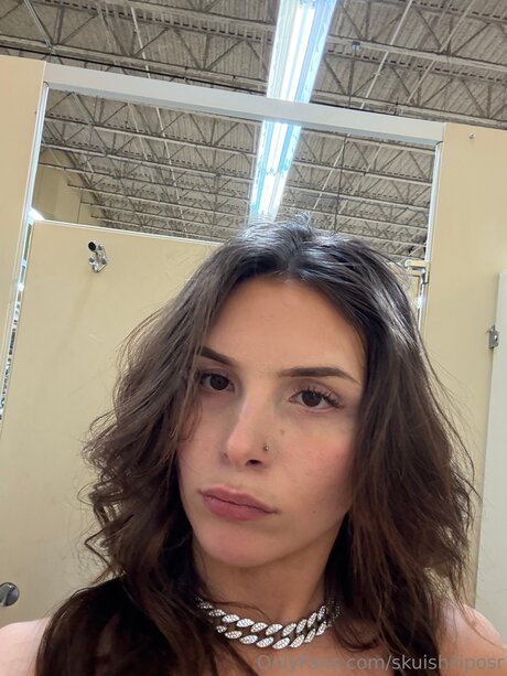 Skuishiiiposr art actress picture