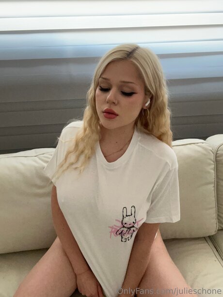 non nude onlyfans hot nude img