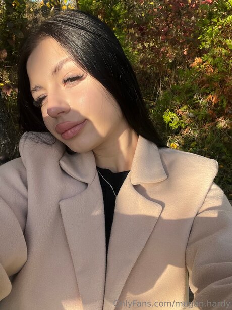 Babymegaan free model pic