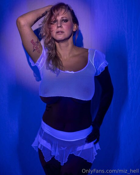 Miz Hell best star archive