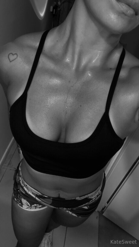 Katesweet22 pornstar galleries