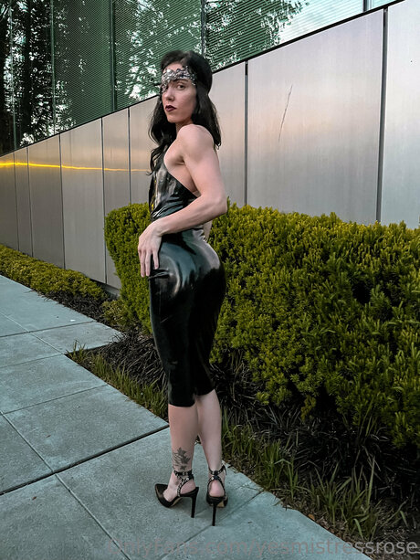 Roserenoir exclusive pornstar pic