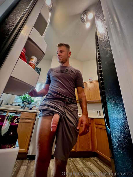 skinny milf onlyfans pornographic photo