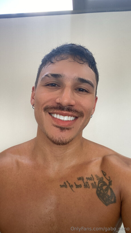Gabo Sano1 model perfect images