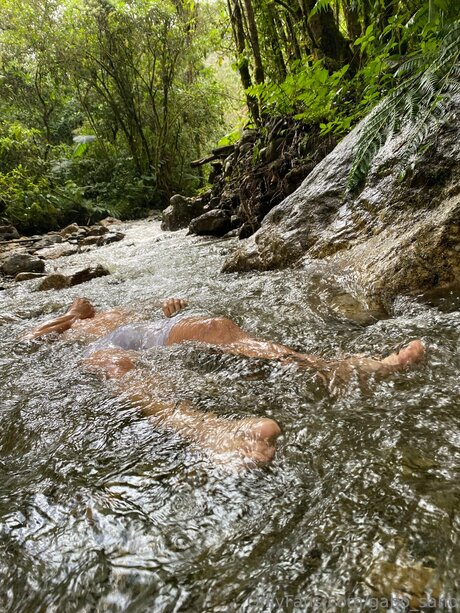 Gabo Sano1 naked actress image