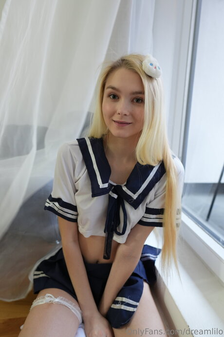 Dreamlilo pornographic star archive