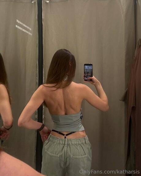 pregnant asian onlyfans hd photo