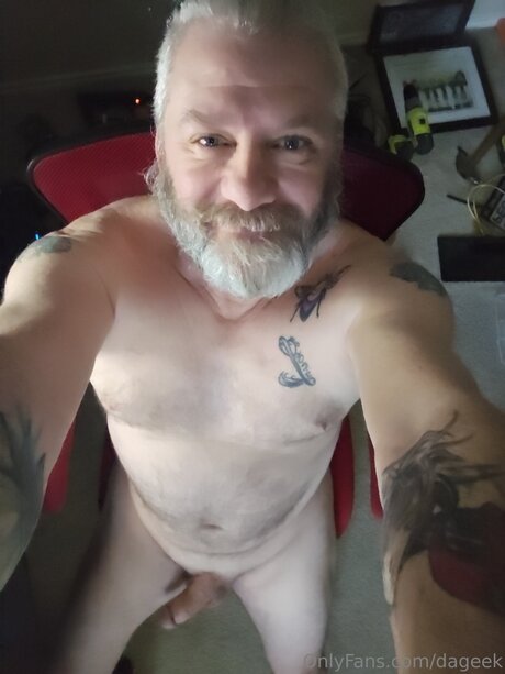 Dageek perfect model img