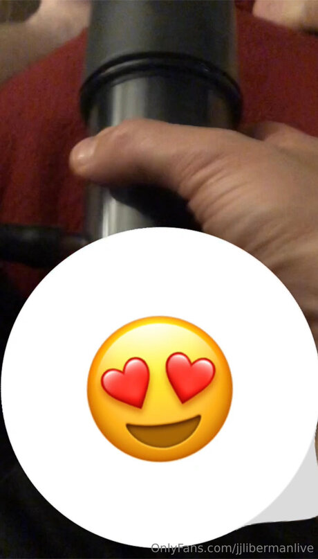 Jjlibermanlive nudes model picture