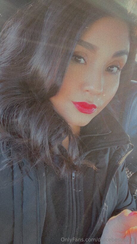 Dulcebesos233 sexy model picture